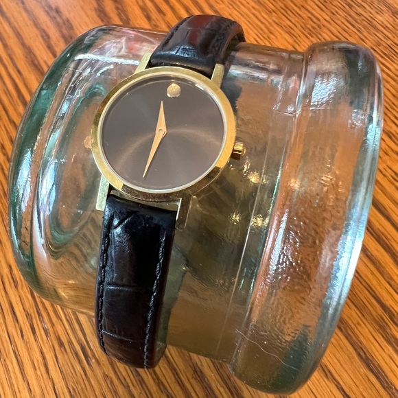 MOVADO ladies watch - Picture 4 of 7